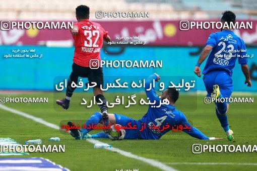 999941, Tehran, , جام حذفی فوتبال ایران, Quarter-final, Khorramshahr Cup, Esteghlal 3 v 0 Iran Javan Boushehr on 2017/12/20 at Azadi Stadium