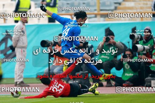 1000090, Tehran, , جام حذفی فوتبال ایران, Quarter-final, Khorramshahr Cup, Esteghlal 3 v 0 Iran Javan Boushehr on 2017/12/20 at Azadi Stadium
