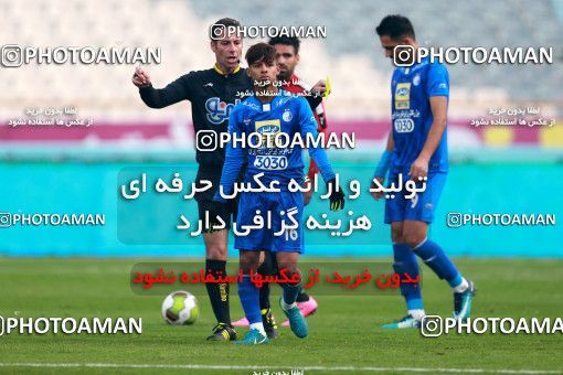 1000349, Tehran, , جام حذفی فوتبال ایران, Quarter-final, Khorramshahr Cup, Esteghlal 3 v 0 Iran Javan Boushehr on 2017/12/20 at Azadi Stadium