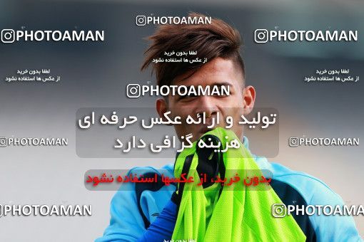 1000948, Tehran, , جام حذفی فوتبال ایران, Quarter-final, Khorramshahr Cup, Esteghlal 3 v 0 Iran Javan Boushehr on 2017/12/20 at Azadi Stadium