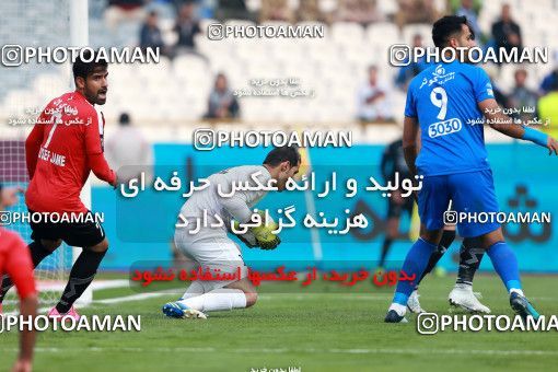 1001106, Tehran, , جام حذفی فوتبال ایران, Quarter-final, Khorramshahr Cup, Esteghlal 3 v 0 Iran Javan Boushehr on 2017/12/20 at Azadi Stadium