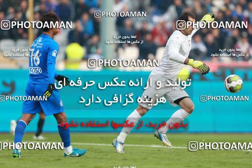 1001226, Tehran, , جام حذفی فوتبال ایران, Quarter-final, Khorramshahr Cup, Esteghlal 3 v 0 Iran Javan Boushehr on 2017/12/20 at Azadi Stadium