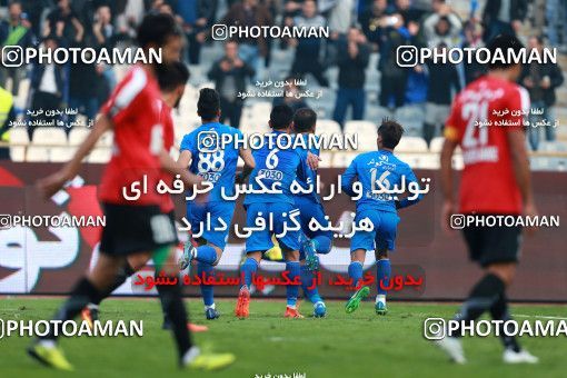 1000787, Tehran, , جام حذفی فوتبال ایران, Quarter-final, Khorramshahr Cup, Esteghlal 3 v 0 Iran Javan Boushehr on 2017/12/20 at Azadi Stadium