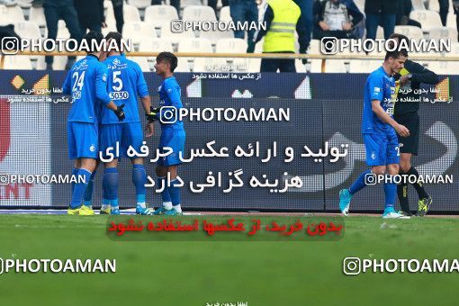 1001445, Tehran, , جام حذفی فوتبال ایران, Quarter-final, Khorramshahr Cup, Esteghlal 3 v 0 Iran Javan Boushehr on 2017/12/20 at Azadi Stadium