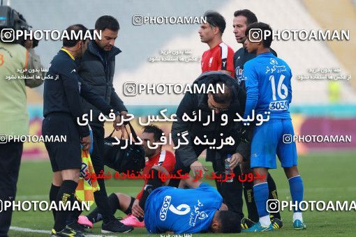 1000735, Tehran, , جام حذفی فوتبال ایران, Quarter-final, Khorramshahr Cup, Esteghlal 3 v 0 Iran Javan Boushehr on 2017/12/20 at Azadi Stadium