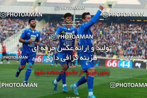 1001460, Tehran, , جام حذفی فوتبال ایران, Quarter-final, Khorramshahr Cup, Esteghlal 3 v 0 Iran Javan Boushehr on 2017/12/20 at Azadi Stadium