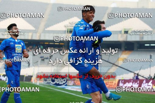 1001495, Tehran, , جام حذفی فوتبال ایران, Quarter-final, Khorramshahr Cup, Esteghlal 3 v 0 Iran Javan Boushehr on 2017/12/20 at Azadi Stadium