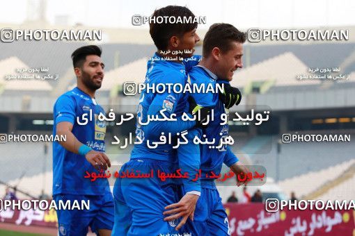 1001267, Tehran, , جام حذفی فوتبال ایران, Quarter-final, Khorramshahr Cup, Esteghlal 3 v 0 Iran Javan Boushehr on 2017/12/20 at Azadi Stadium