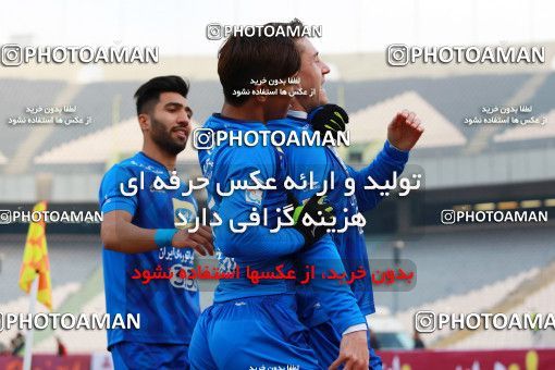 1001426, Tehran, , جام حذفی فوتبال ایران, Quarter-final, Khorramshahr Cup, Esteghlal 3 v 0 Iran Javan Boushehr on 2017/12/20 at Azadi Stadium