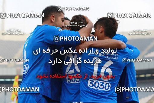1001132, Tehran, , جام حذفی فوتبال ایران, Quarter-final, Khorramshahr Cup, Esteghlal 3 v 0 Iran Javan Boushehr on 2017/12/20 at Azadi Stadium