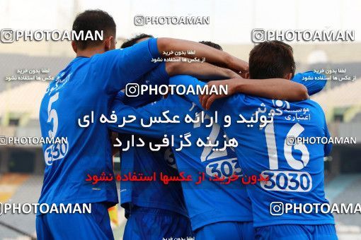 1000976, Tehran, , جام حذفی فوتبال ایران, Quarter-final, Khorramshahr Cup, Esteghlal 3 v 0 Iran Javan Boushehr on 2017/12/20 at Azadi Stadium