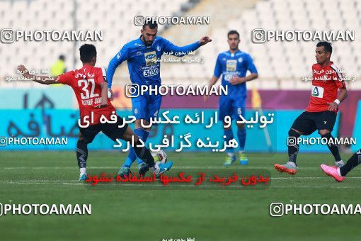 1001524, Tehran, , جام حذفی فوتبال ایران, Quarter-final, Khorramshahr Cup, Esteghlal 3 v 0 Iran Javan Boushehr on 2017/12/20 at Azadi Stadium