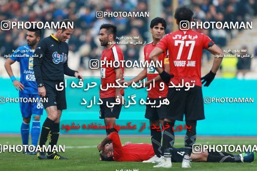 1001253, Tehran, , جام حذفی فوتبال ایران, Quarter-final, Khorramshahr Cup, Esteghlal 3 v 0 Iran Javan Boushehr on 2017/12/20 at Azadi Stadium
