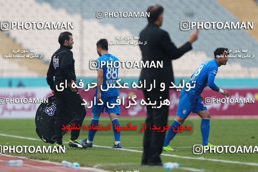 1001356, Tehran, , جام حذفی فوتبال ایران, Quarter-final, Khorramshahr Cup, Esteghlal 3 v 0 Iran Javan Boushehr on 2017/12/20 at Azadi Stadium