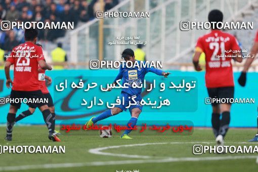 1001534, Tehran, , جام حذفی فوتبال ایران, Quarter-final, Khorramshahr Cup, Esteghlal 3 v 0 Iran Javan Boushehr on 2017/12/20 at Azadi Stadium