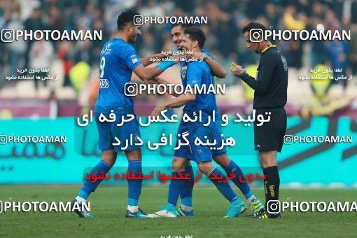 1001365, Tehran, , جام حذفی فوتبال ایران, Quarter-final, Khorramshahr Cup, Esteghlal 3 v 0 Iran Javan Boushehr on 2017/12/20 at Azadi Stadium