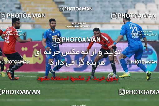 960953, Tehran, , جام حذفی فوتبال ایران, Quarter-final, Khorramshahr Cup, Esteghlal 3 v 0 Iran Javan Boushehr on 2017/12/20 at Azadi Stadium