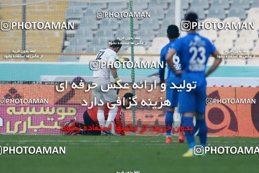 960323, Tehran, , جام حذفی فوتبال ایران, Quarter-final, Khorramshahr Cup, Esteghlal 3 v 0 Iran Javan Boushehr on 2017/12/20 at Azadi Stadium