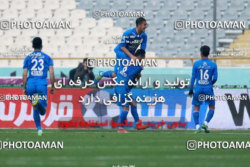 960427, Tehran, , جام حذفی فوتبال ایران, Quarter-final, Khorramshahr Cup, Esteghlal 3 v 0 Iran Javan Boushehr on 2017/12/20 at Azadi Stadium