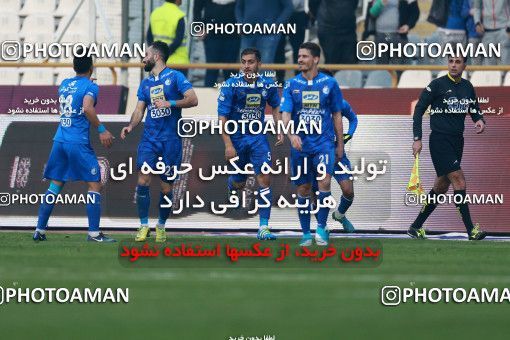 961057, Tehran, , جام حذفی فوتبال ایران, Quarter-final, Khorramshahr Cup, Esteghlal 3 v 0 Iran Javan Boushehr on 2017/12/20 at Azadi Stadium