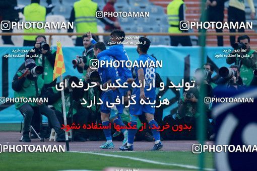 961018, Tehran, , جام حذفی فوتبال ایران, Quarter-final, Khorramshahr Cup, Esteghlal 3 v 0 Iran Javan Boushehr on 2017/12/20 at Azadi Stadium