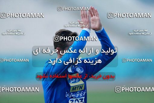961180, Tehran, , جام حذفی فوتبال ایران, Quarter-final, Khorramshahr Cup, Esteghlal 3 v 0 Iran Javan Boushehr on 2017/12/20 at Azadi Stadium