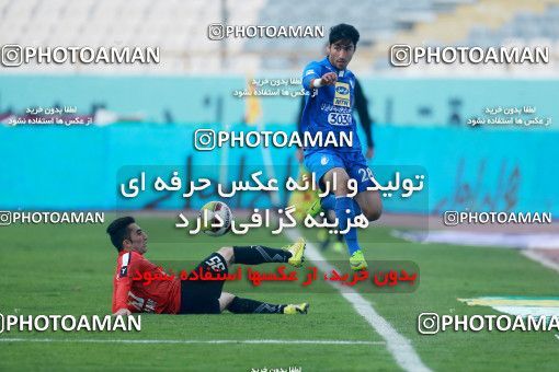 961050, Tehran, , جام حذفی فوتبال ایران, Quarter-final, Khorramshahr Cup, Esteghlal 3 v 0 Iran Javan Boushehr on 2017/12/20 at Azadi Stadium