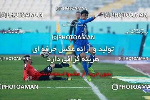 960933, Tehran, , جام حذفی فوتبال ایران, Quarter-final, Khorramshahr Cup, Esteghlal 3 v 0 Iran Javan Boushehr on 2017/12/20 at Azadi Stadium