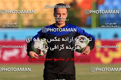 995781, Abadan, [*parameter:4*], Iran Pro League، Persian Gulf Cup، 2017-18 season، First Leg، Week 14، Sanat Naft Abadan ۱ v ۱ Tractor S.C. on 2017/12/01 at Takhti Stadium Abadan