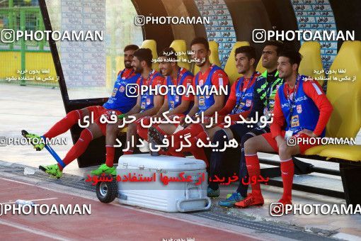995459, Abadan, [*parameter:4*], لیگ برتر فوتبال ایران، Persian Gulf Cup، Week 14، First Leg، Sanat Naft Abadan 1 v 1 Tractor Sazi on 2017/12/01 at Takhti Stadium Abadan