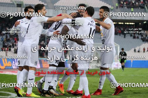994139, Tehran, , جام حذفی فوتبال ایران, Eighth final, Khorramshahr Cup, Badran Tehran 1 v 2 Persepolis on 2017/12/15 at Azadi Stadium