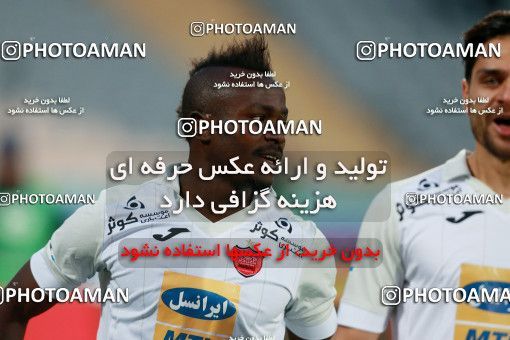 962840, Tehran, , جام حذفی فوتبال ایران, Eighth final, Khorramshahr Cup, Badran Tehran 1 v 2 Persepolis on 2017/12/15 at Azadi Stadium