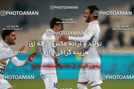 962730, Tehran, , جام حذفی فوتبال ایران, Eighth final, Khorramshahr Cup, Badran Tehran 1 v 2 Persepolis on 2017/12/15 at Azadi Stadium