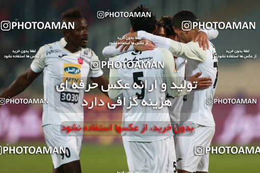 962502, Tehran, , جام حذفی فوتبال ایران, Eighth final, Khorramshahr Cup, Badran Tehran 1 v 2 Persepolis on 2017/12/15 at Azadi Stadium
