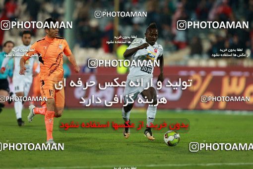 962760, Tehran, , جام حذفی فوتبال ایران, Eighth final, Khorramshahr Cup, Badran Tehran 1 v 2 Persepolis on 2017/12/15 at Azadi Stadium