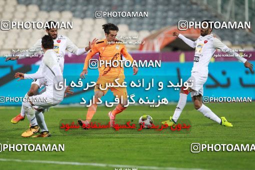 962087, Tehran, , جام حذفی فوتبال ایران, Eighth final, Khorramshahr Cup, Badran Tehran 1 v 2 Persepolis on 2017/12/15 at Azadi Stadium