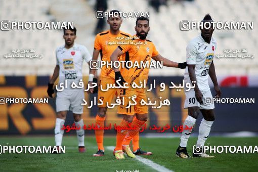 1077145, Tehran, , جام حذفی فوتبال ایران, Eighth final, Khorramshahr Cup, Badran Tehran 1 v 2 Persepolis on 2017/12/15 at Azadi Stadium
