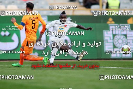 1077136, Tehran, , جام حذفی فوتبال ایران, Eighth final, Khorramshahr Cup, Badran Tehran 1 v 2 Persepolis on 2017/12/15 at Azadi Stadium