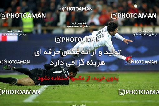 1077190, Tehran, , جام حذفی فوتبال ایران, Eighth final, Khorramshahr Cup, Badran Tehran 1 v 2 Persepolis on 2017/12/15 at Azadi Stadium