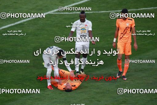 993054, Tehran, , جام حذفی فوتبال ایران, Eighth final, Khorramshahr Cup, Badran Tehran 1 v 2 Persepolis on 2017/12/15 at Azadi Stadium
