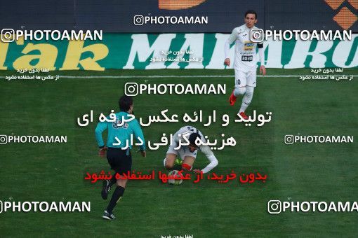 992996, Tehran, , جام حذفی فوتبال ایران, Eighth final, Khorramshahr Cup, Badran Tehran 1 v 2 Persepolis on 2017/12/15 at Azadi Stadium