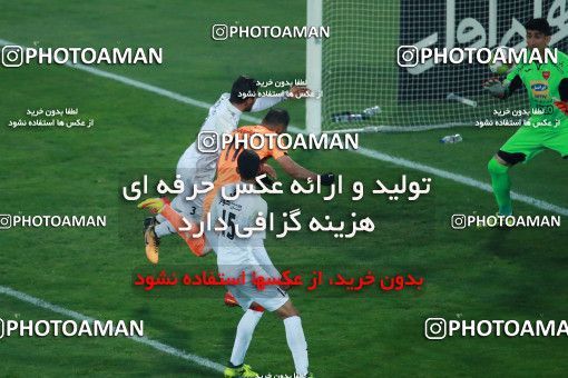 993258, Tehran, , جام حذفی فوتبال ایران, Eighth final, Khorramshahr Cup, Badran Tehran 1 v 2 Persepolis on 2017/12/15 at Azadi Stadium