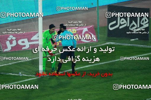 994069, Tehran, , جام حذفی فوتبال ایران, Eighth final, Khorramshahr Cup, Badran Tehran 1 v 2 Persepolis on 2017/12/15 at Azadi Stadium