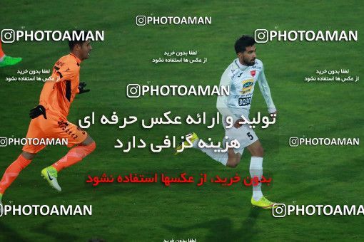 994016, Tehran, , جام حذفی فوتبال ایران, Eighth final, Khorramshahr Cup, Badran Tehran 1 v 2 Persepolis on 2017/12/15 at Azadi Stadium