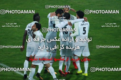 993891, Tehran, , جام حذفی فوتبال ایران, Eighth final, Khorramshahr Cup, Badran Tehran 1 v 2 Persepolis on 2017/12/15 at Azadi Stadium