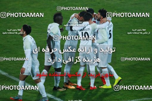 994051, Tehran, , جام حذفی فوتبال ایران, Eighth final, Khorramshahr Cup, Badran Tehran 1 v 2 Persepolis on 2017/12/15 at Azadi Stadium
