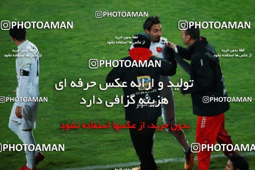 993917, Tehran, , جام حذفی فوتبال ایران, Eighth final, Khorramshahr Cup, Badran Tehran 1 v 2 Persepolis on 2017/12/15 at Azadi Stadium