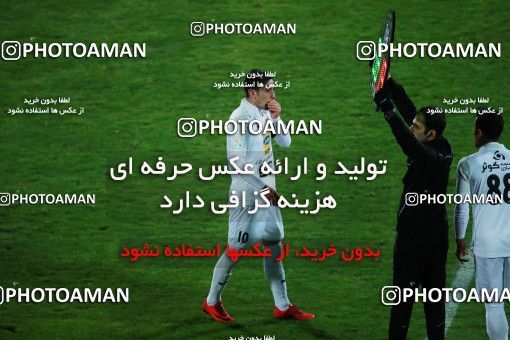 993833, Tehran, , جام حذفی فوتبال ایران, Eighth final, Khorramshahr Cup, Badran Tehran 1 v 2 Persepolis on 2017/12/15 at Azadi Stadium