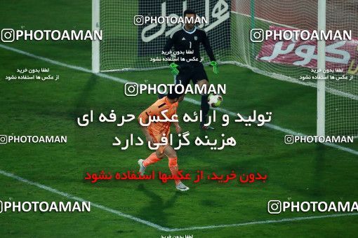 993385, Tehran, , جام حذفی فوتبال ایران, Eighth final, Khorramshahr Cup, Badran Tehran 1 v 2 Persepolis on 2017/12/15 at Azadi Stadium