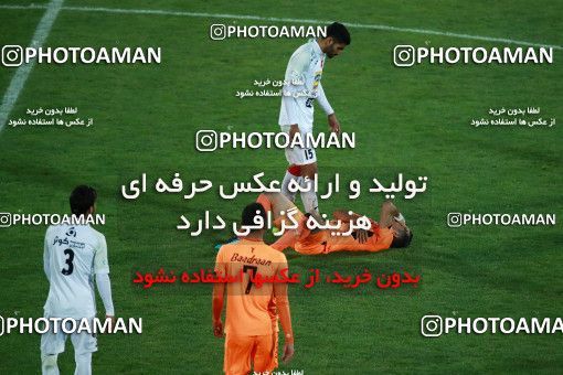 994033, Tehran, , جام حذفی فوتبال ایران, Eighth final, Khorramshahr Cup, Badran Tehran 1 v 2 Persepolis on 2017/12/15 at Azadi Stadium